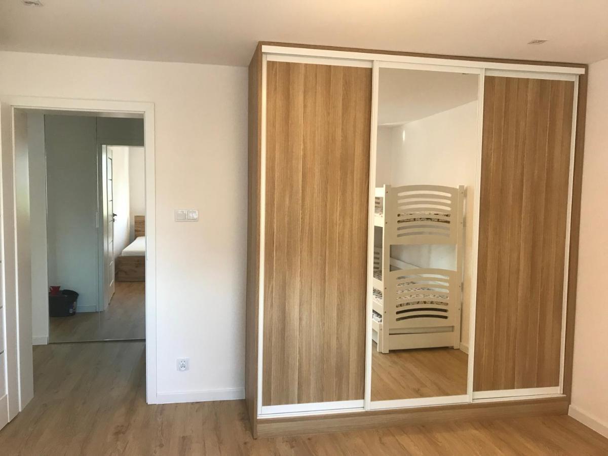 Vista Apartment *